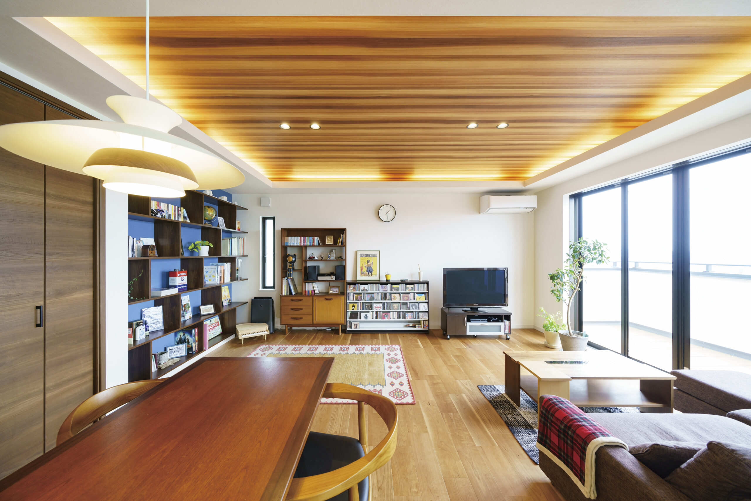 北摂の景色を一望できるバルコニー付きのLDK