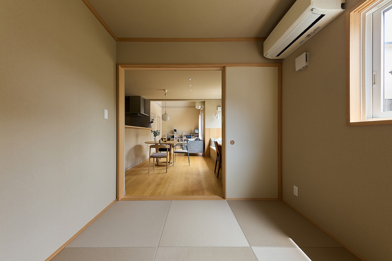 汎用性の高いLDK横の和室