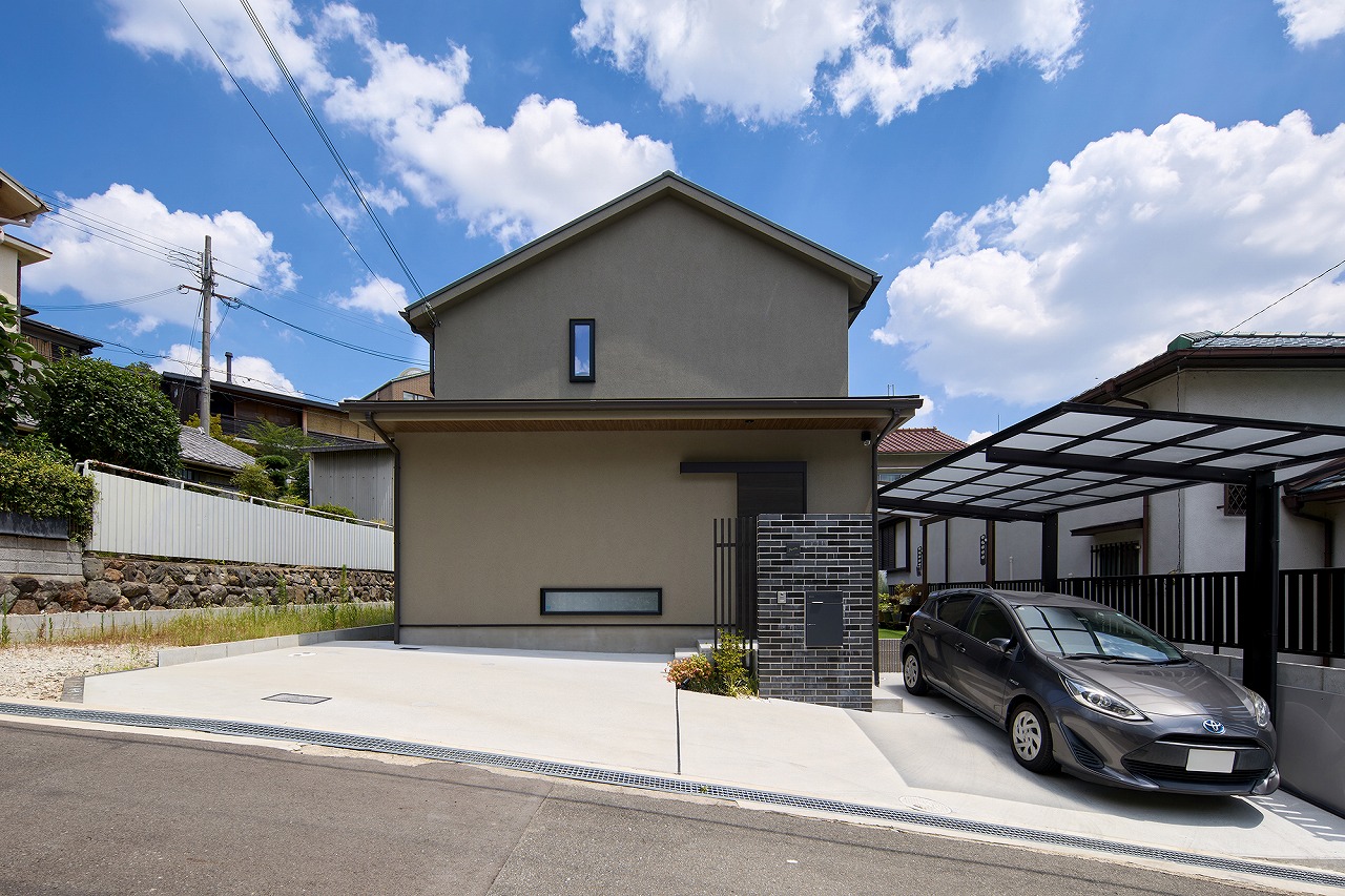 茨木市の注文住宅|グレーの外観